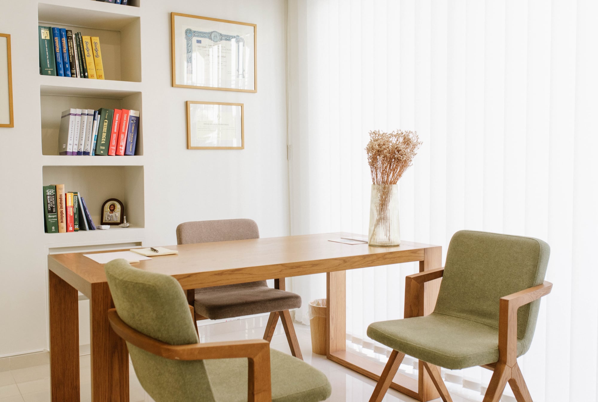 Ιατρείο γραφείο 1